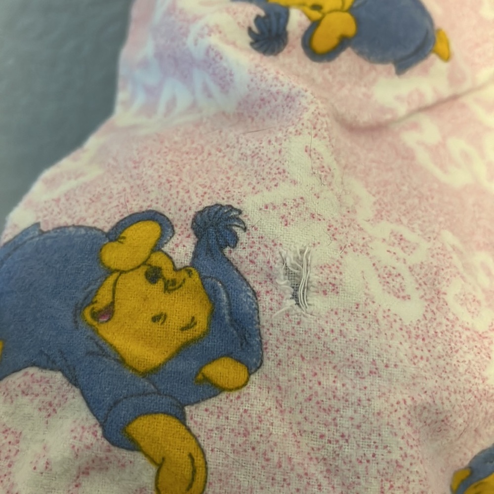 Vintage Winnie the Pooh onesie pajama - Picture 13 of 14